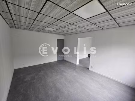 bureaux 53 m²