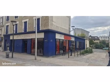 local commercial 306 m² juvisy-sur-orge