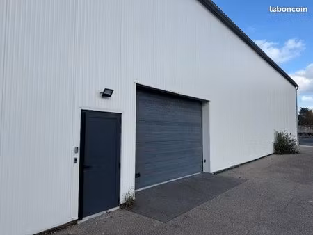 local d'activité 360m²