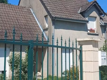 maison 4 pièces 82 m²