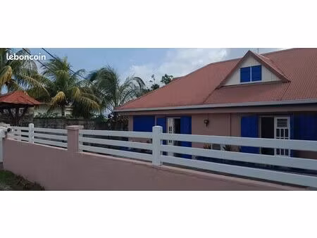 loue villa belcourt
