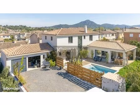 villa 6 pièces 152 m²
