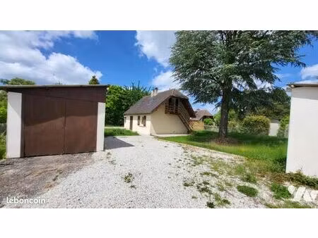 pavillon 94 m² orbec