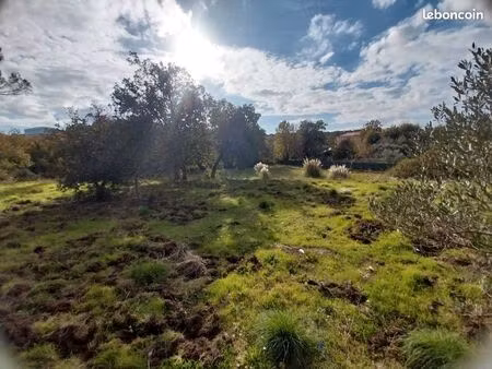 terrain 2 053 m² saint raphael