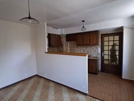appartement t2 bis