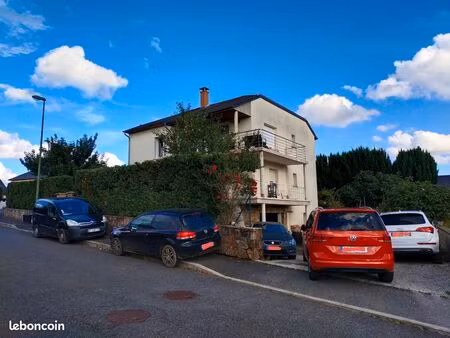 maison avec 2 appartement devisé