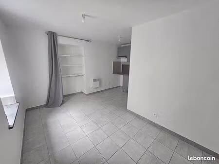 studio 1 pièce 17 m²