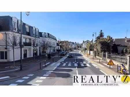 fonds de commerce 270 m²