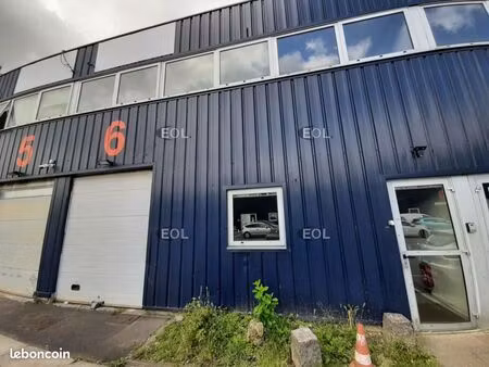 local d'activité 279 m²
