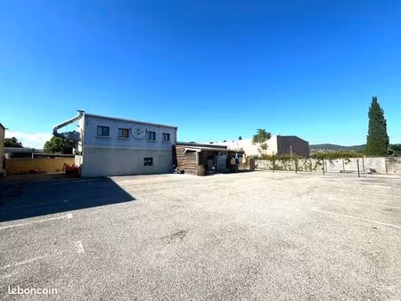 local commercial 260 m² draguignan