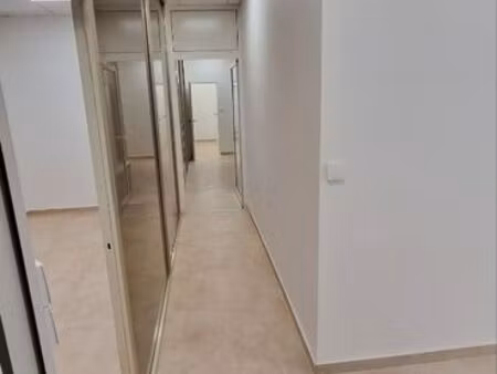 local commercial 117 m² + avec parkings – toulon l’aiguillon