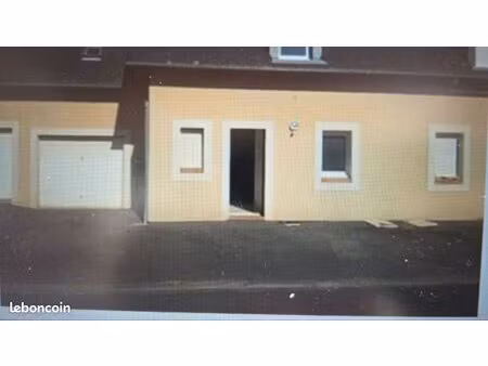 maison quartier calme équemauville