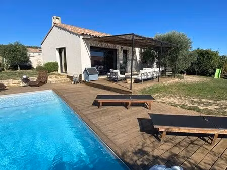 maison villa plain-pied avec piscine – vue dégagée – sans vis-à-vis