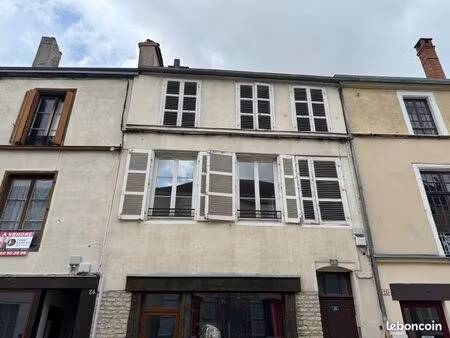 studio 1 pièce 38 m²