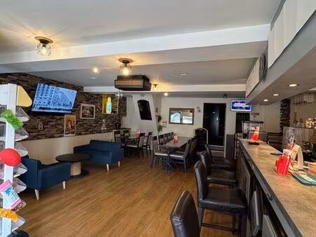 bar commercial