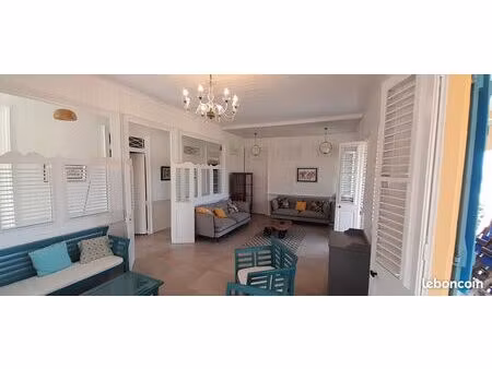 vends magnifique maison 5 pièces vue mer