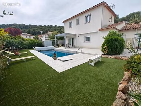 villa 5 pièces 124 m²