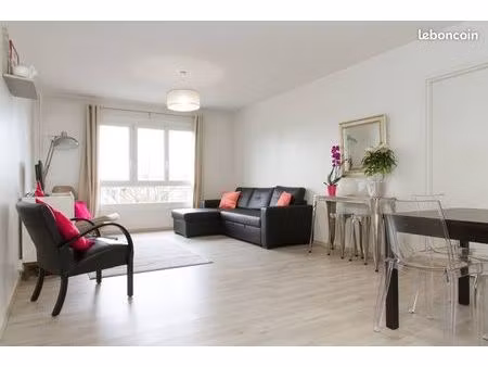 appartement t3 lumineux de 69 m² + parking – limite les lilas / paris 20e