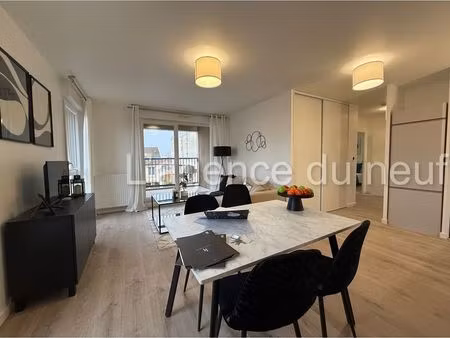 appartement 4 pièces 81 m²