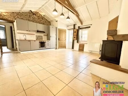 maison 2 pièces 70 m²
