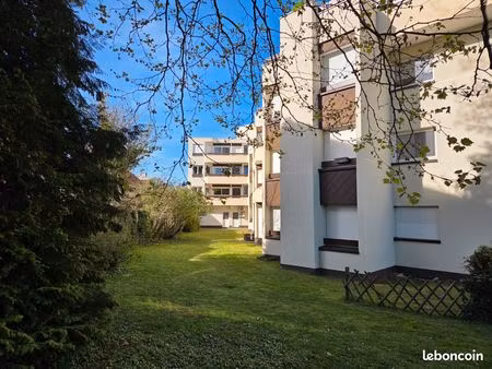 appartement 5/6 pièces rénové plein sud noisy-le-grand