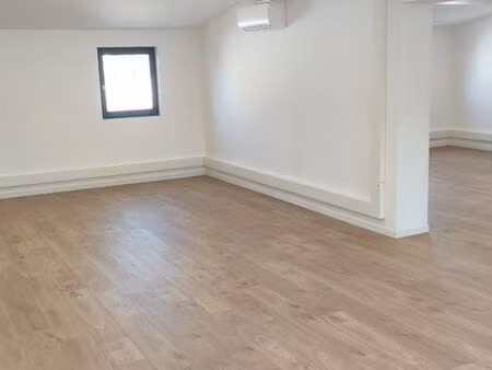 bureaux à louer 140m2