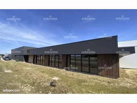 local commercial 633 m²