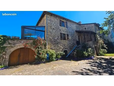 maison 7 pièces 150 m²