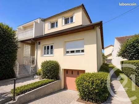 maison 5 pièces 120 m²