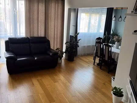 apartament a vendre