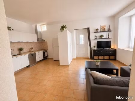 appartement t3 de 65 47 m² en rez-de-chaussée