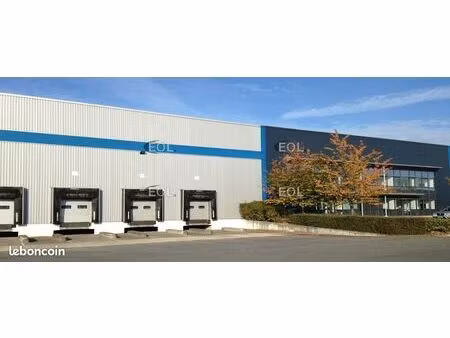 local industriel 10 404 m²