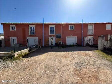 local commercial / bureaux / stockage 83m2