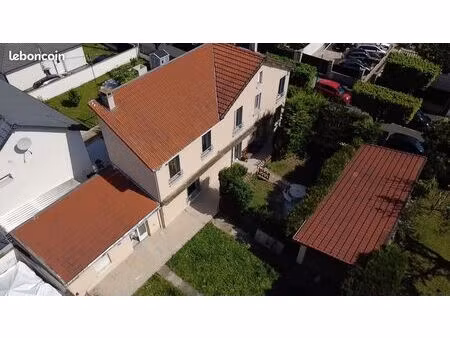 maison 6 pièces 3/4 ch