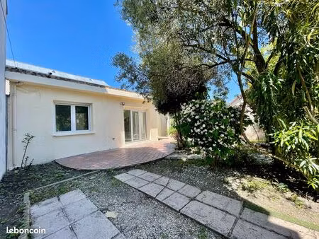 pavillon 3 pièces 82 m²