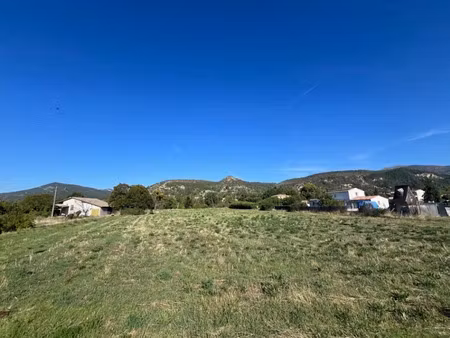 vente terrain 476 m² à digne-les-bains (04000)  65 000 €