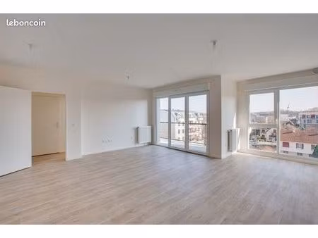 appartement 2 pièces 63 m²