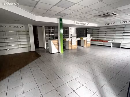 local commercial 188 m² fort de france