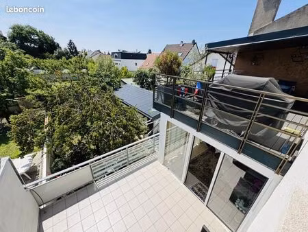 pavillon 9 pièces 200 m²