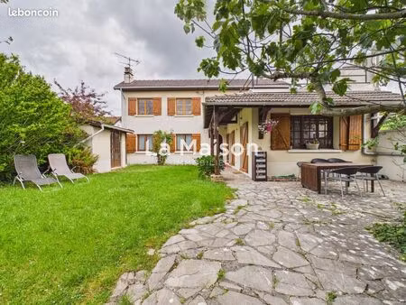 maison 4 pièces 112 m²