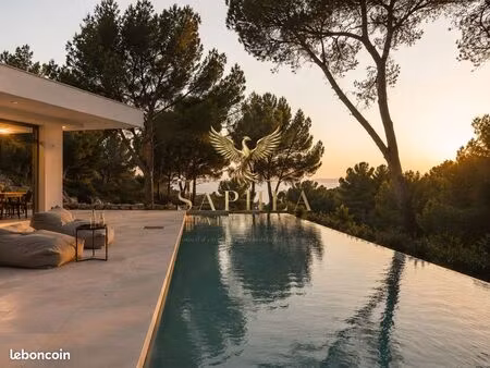 villa 8 pièces 450 m²