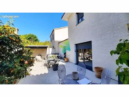 villa 4 pièces 130 m²