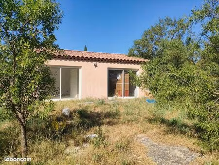 à louer – villa t2 neuve avec terrain d'environ 650 m²