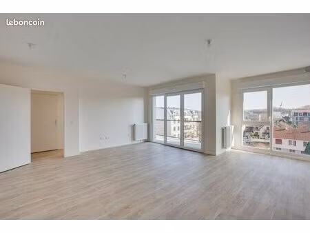 appartement 3 pièces 66 m²