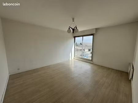 appartement 4 pièces 57 m²