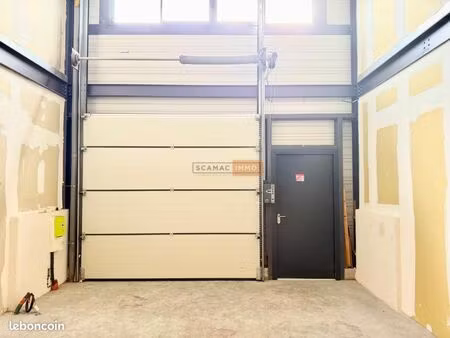 local industriel 120 m²