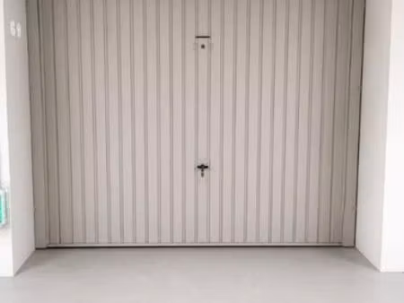 loue garage