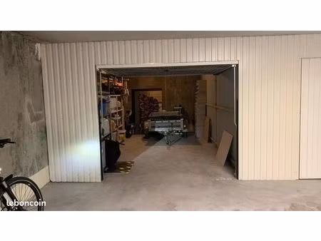 parking 17 m² la rochelle