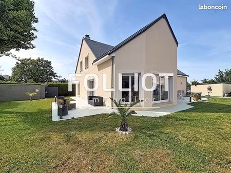 maison 8 pièces 225 m²