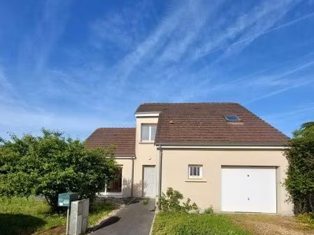 pavillon 4 pièces 102 m²